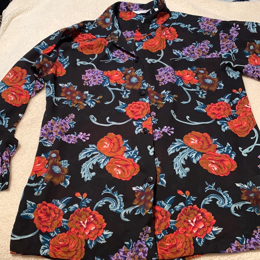 🌹Dash 🌹floral see through blouse M